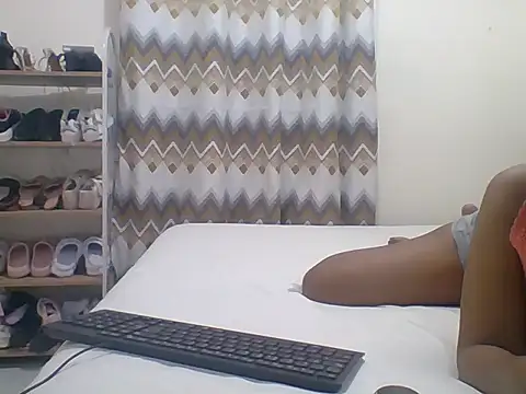 sexy  candyy online show from 12/04/25, 07:44