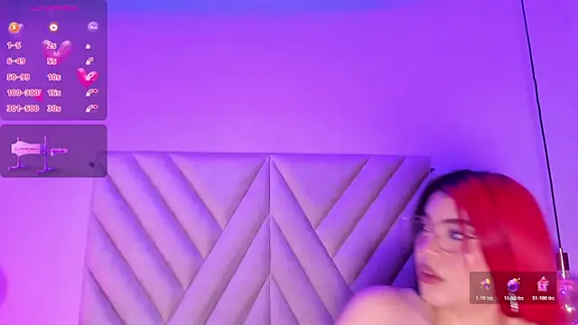 EmmaSwift  online show from 02/02/26, 03:05