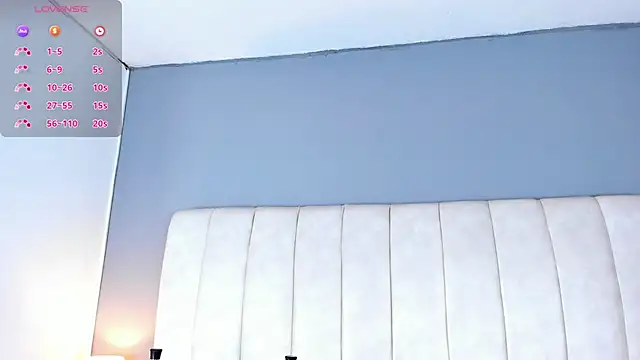 Ashleyy23x online show from 11/22/25, 07:13