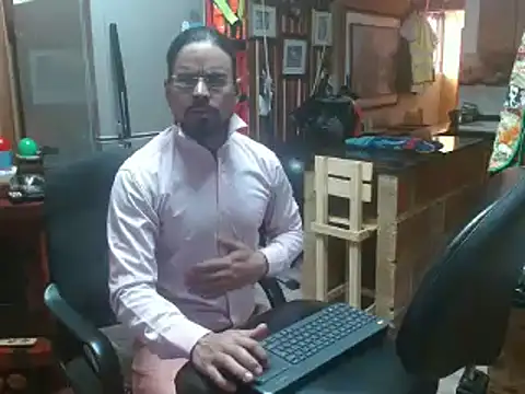 Dr Pocholate84 online show from 01/14/25, 07:11