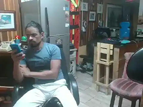 Dr Pocholate84 online show from 01/18/25, 01:30