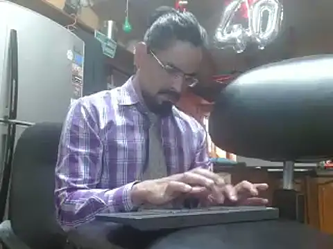 Dr Pocholate84 online show from 01/22/25, 09:10