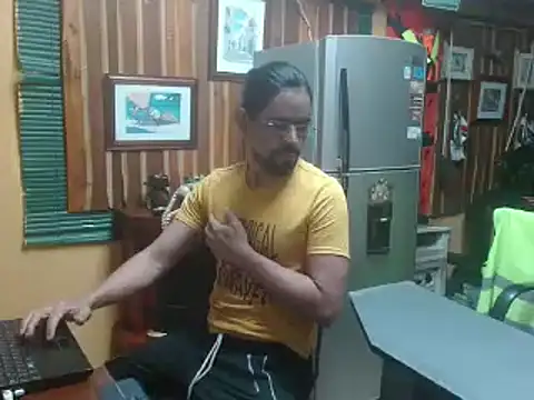 Dr Pocholate84 online show from 01/28/25, 05:54