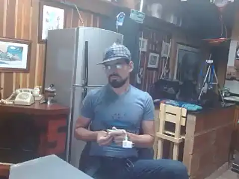 Dr Pocholate84 online show from 03/02/25, 06:37