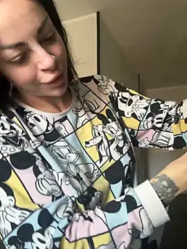 Snapshot of Chloe_Ricci chatting on 02/18/26, 07:59 Chloe Ricci online show from 02/18/26, 07:59