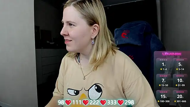 Snapshot of Olivia_Munk chatting on 05/03/26, 05:02 Olivia Munk online show from 05/03/26, 05:02