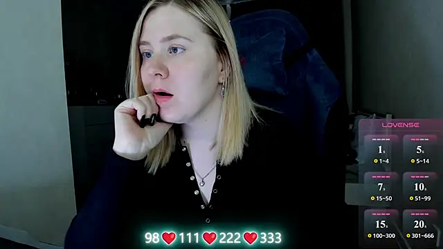 Snapshot of Olivia_Munk chatting on 05/21/26, 03:57 Olivia Munk online show from 05/21/26, 03:57