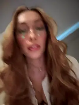 MichelleFerry  online show from 09/13/25, 12:21