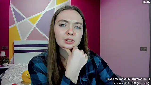 LizaGost online show from 02/01/25, 03:39