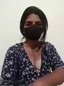 Snapshot of Shuttii_25 chatting on 12/16/24, 06:38 Shuttii 25 online show from 12/16/24, 06:38