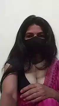 Snapshot of Shuttii_25 chatting on 01/24/25, 04:48 Shuttii 25 online show from 01/24/25, 04:48