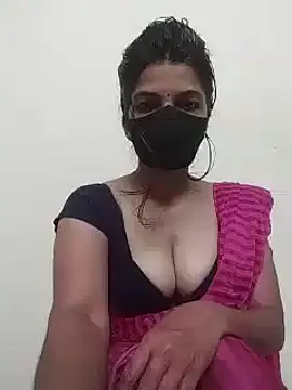 Snapshot of Shuttii_25 chatting on 03/01/25, 06:11 Shuttii 25 online show from 03/01/25, 06:11