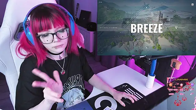 Yumi Youkai online show from 04/15/26, 08:09