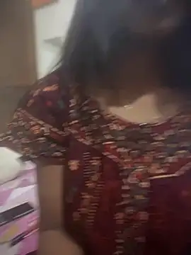 PARI Hun online show from 11/01/25, 04:09