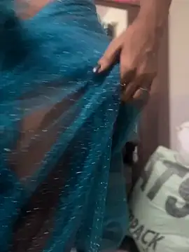 PARI Hun online show from 04/14/26, 02:45