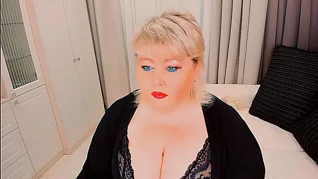 BIGTITSBBW online show from 02/17/26, 07:05
