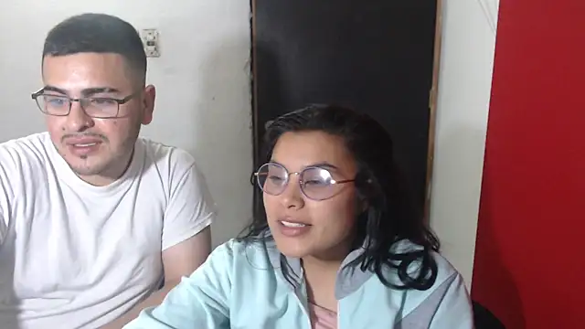 Snapshot of luxury_sex_17 chatting on 03/19/25, 01:21 luxury sex 17 online show from 03/19/25, 01:21