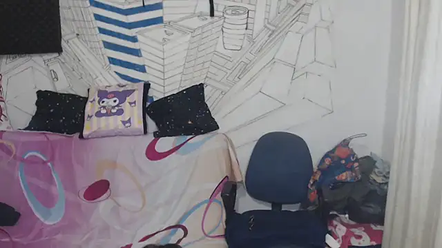 Snapshot of luxury_sex_17 chatting on 01/06/26, 01:53 luxury sex 17 online show from 01/06/26, 01:53