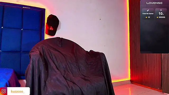 kuzzcoo online show from 03/22/25, 06:25