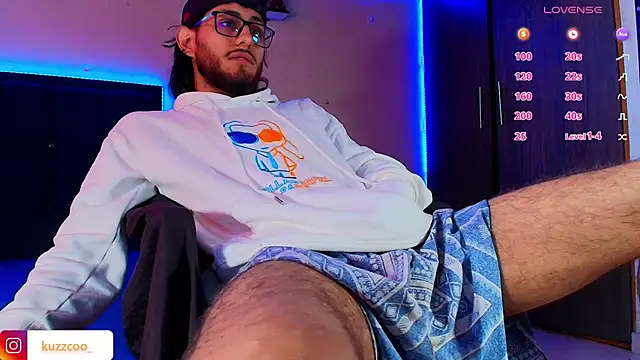 kuzzcoo online show from 11/13/25, 03:55