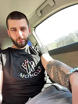 ElChapoGuzman95 online show from 02/22/25, 10:40