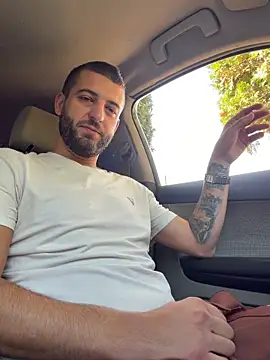 ElChapoGuzman95 online show from 11/03/25, 07:31