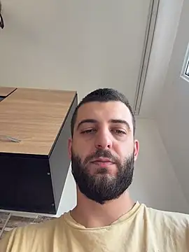 ElChapoGuzman95 online show from 02/26/26, 06:23