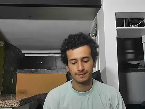 talktome4 online show from 02/07/26, 01:42