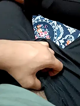 addu24 online show from 12/14/24, 07:46