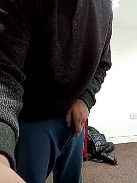 addu24 online show from 02/10/25, 08:42