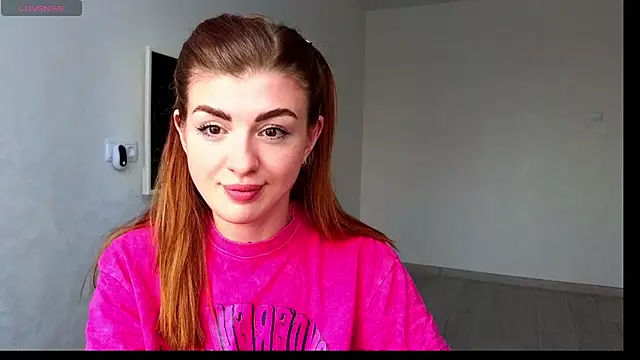  comefeelme  online show from 03/11/25, 10:29