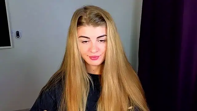  comefeelme  online show from 10/15/25, 05:51