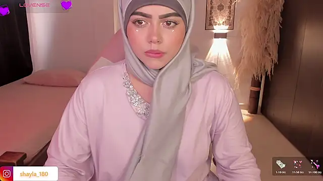 shayla 18 online show from 11/07/25, 09:37