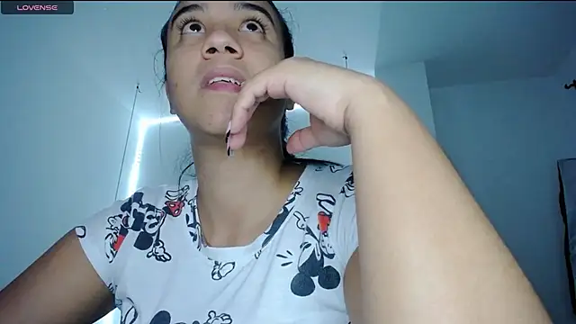 tiffany  pink online show from 02/19/25, 08:20