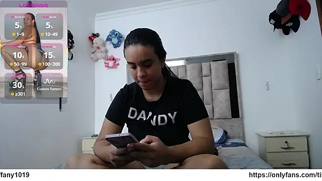 tiffany  pink online show from 03/11/26, 08:04