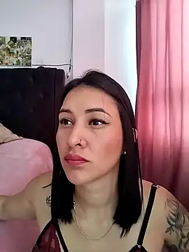 Snapshot of Fleurmeyer79 chatting on 01/19/25, 02:59 Fleurmeyer79 online show from 01/19/25, 02:59