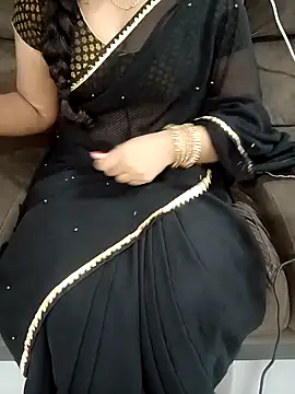 Mounika25 online show from 09/26/25, 06:12