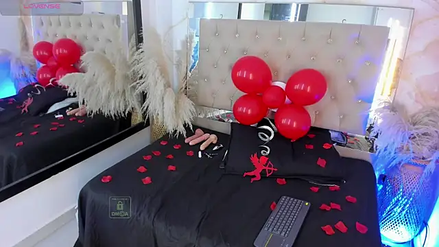 ainaah  online show from 02/14/25, 02:44