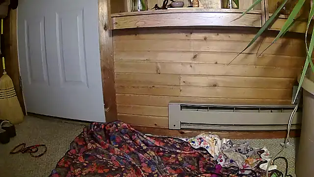 lyra rose online show from 01/25/25, 04:34