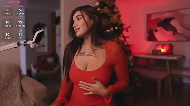 HannahW  online show from 12/25/24, 06:30