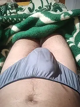 Snapshot of maroodick chatting on 04/17/26, 01:52 maroodick online show from 04/17/26, 01:52