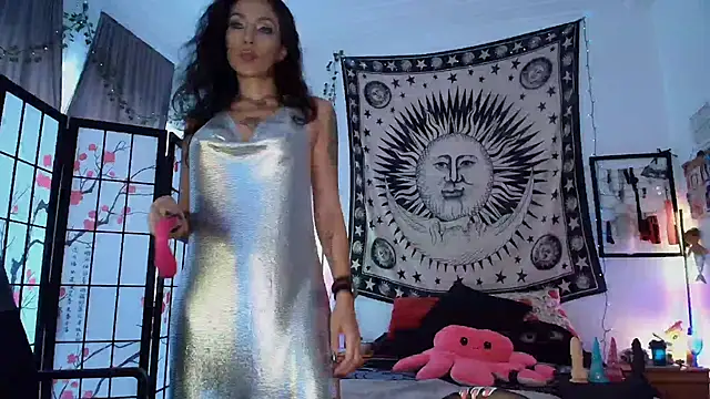 Snapshot of iammistress chatting on 11/15/25, 12:56 iammistress online show from 11/15/25, 12:56