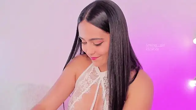 smiling  girl2 online show from 02/22/25, 01:11