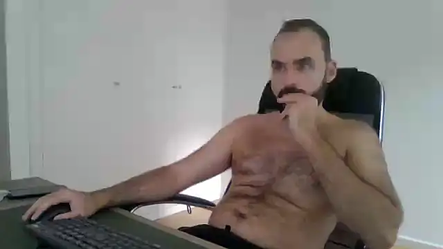 Snapshot of joaodias_97 chatting on 09/12/25, 05:24 joaodias 97 online show from 09/12/25, 05:24