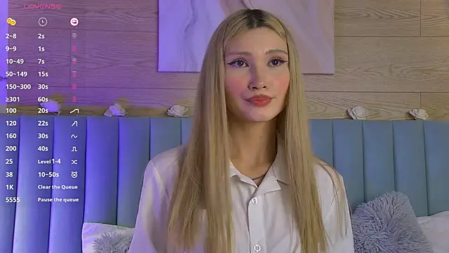 Snapshot of CarolReeves chatting on 01/30/25, 09:25 CarolReeves online show from 01/30/25, 09:25