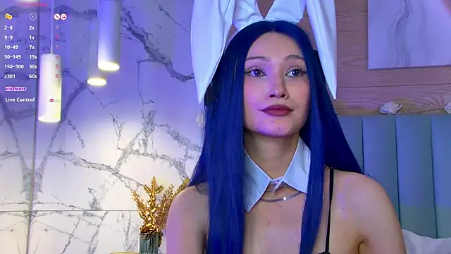 Snapshot of CarolReeves chatting on 02/02/25, 03:39 CarolReeves online show from 02/02/25, 03:39