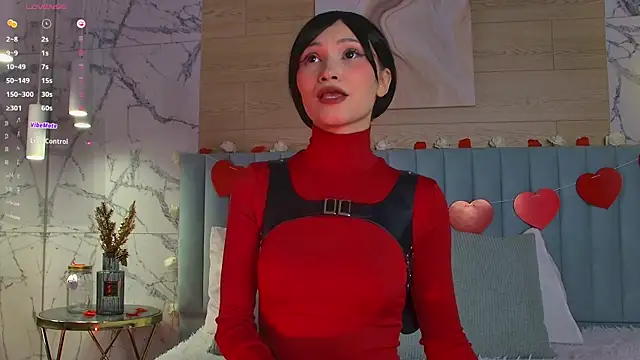 Snapshot of CarolReeves chatting on 02/15/25, 08:44 CarolReeves online show from 02/15/25, 08:44