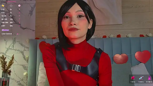 Snapshot of CarolReeves chatting on 02/15/25, 12:01 CarolReeves online show from 02/15/25, 12:01