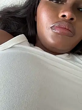 Snapshot of Neelo-Smith chatting on 02/08/25, 11:44 Neelo-Smith online show from 02/08/25, 11:44