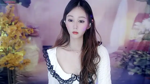 Snapshot of Aimee-520 chatting on 12/25/24, 01:30 Aimee-520 online show from 12/25/24, 01:30